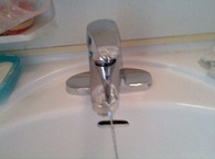 洗面台水栓金具交換
