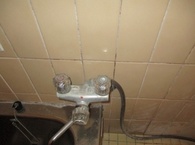 浴室壁付シャワー混合水栓取替工事